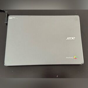 Acer Chromebook C720 [With Charger]